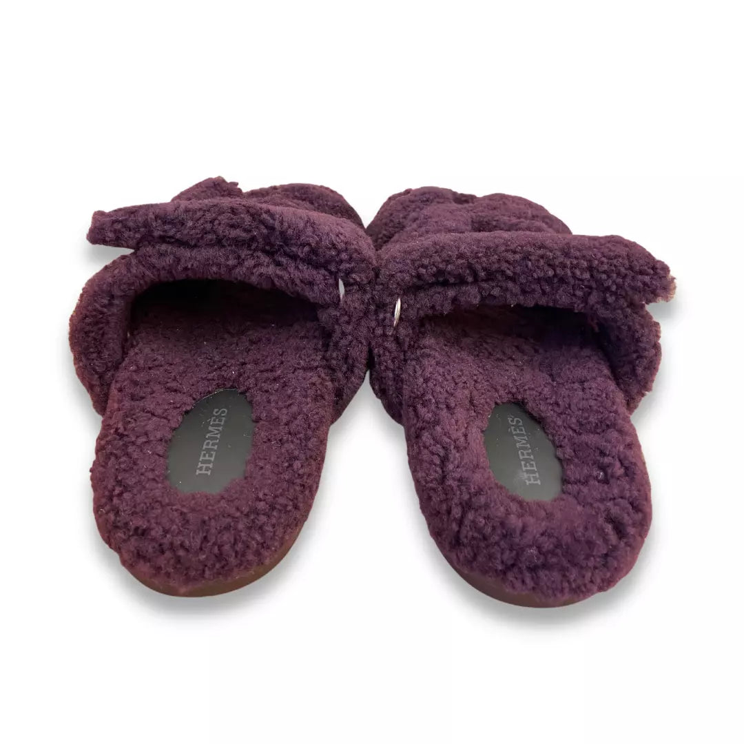 HERMÈS VIOLET WOOL CHYPRE SANDALS