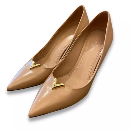 Tacones de aguja beige de Louis Vuitton 