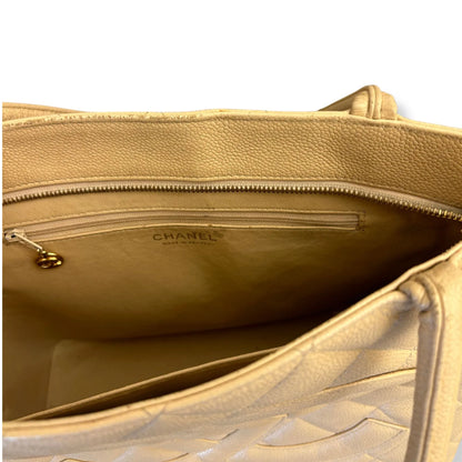 BOLSO TOTE MEDALLÓN BEIGE DE CHANEL