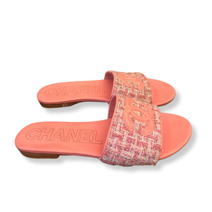 CHANEL PINK TWEED AND LEATHER CC SLIDES