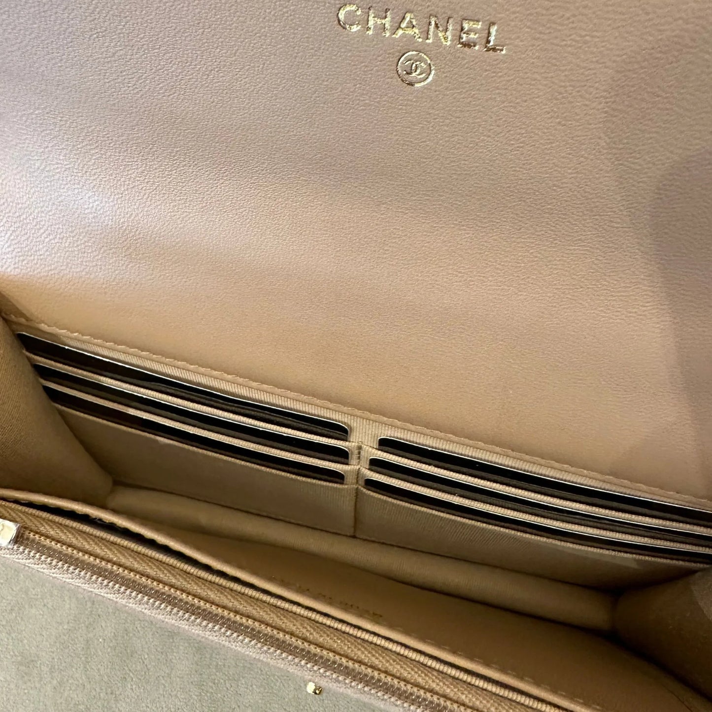 CHANEL BEIGE TOP HANDLE WITH PEARLS BAG