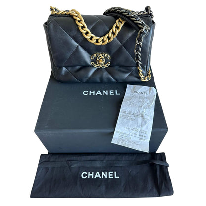 BOLSO NEGRO CHANEL 19