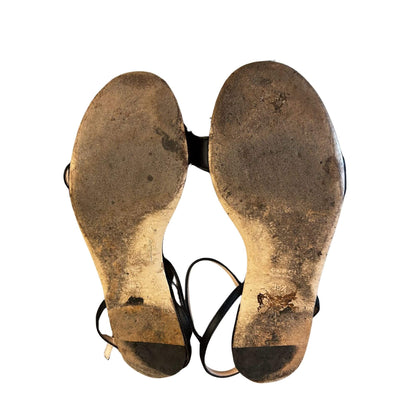 GUCCI BLACK GG QUARTER STRAP FLAP SANDAL