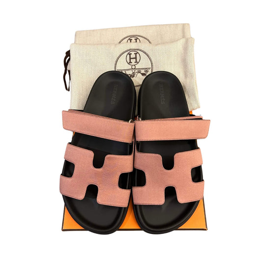 Sandalias chipré de seda rosa de Hermès