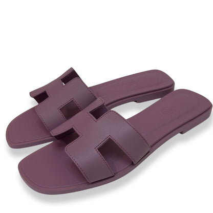 Sandalias Hermès color morado y naranja