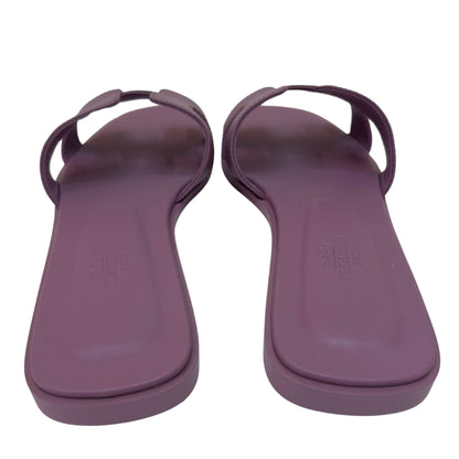 Sandalias Hermès color morado y naranja