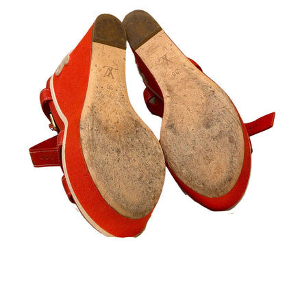 LOUIS VUITTON RED LEATHER ESPADRILLE