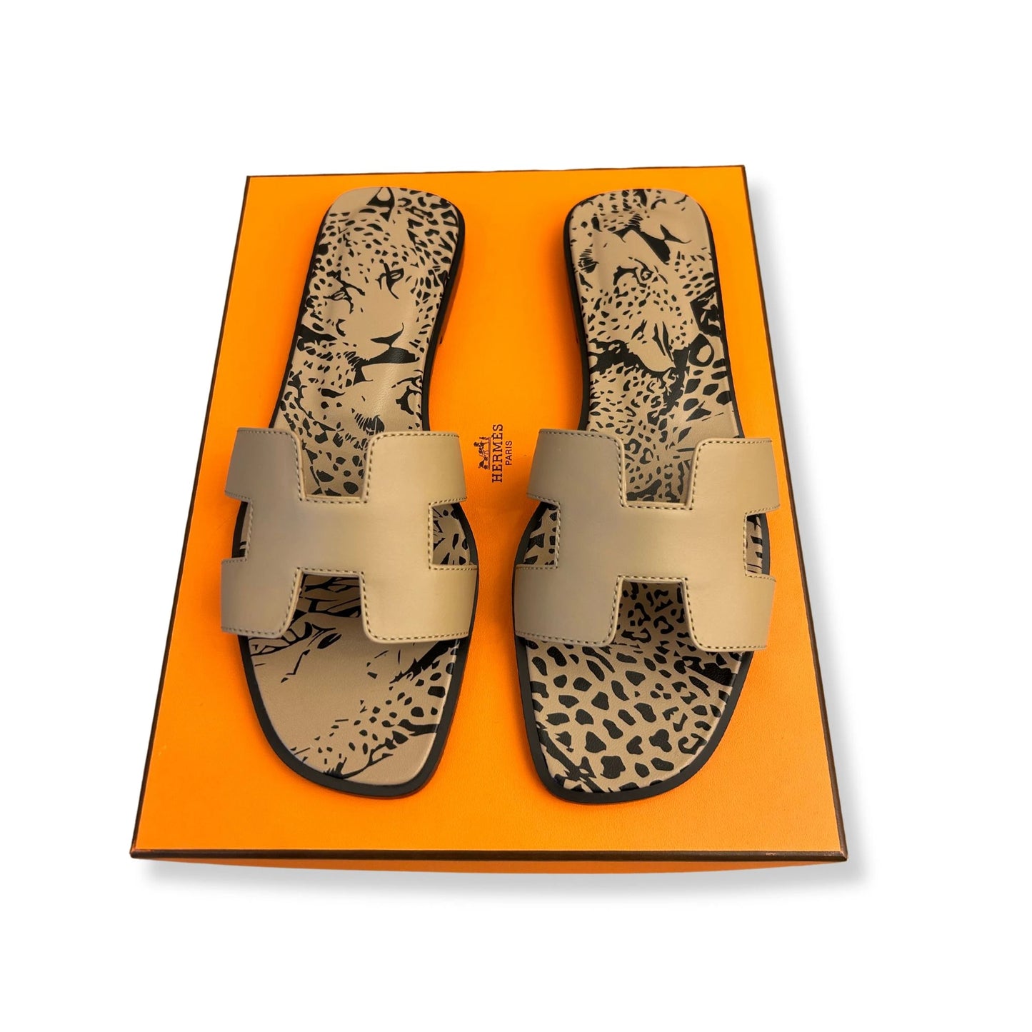 HERMÈS BEIGE ORAN ARGILE ANIMAL PRINT