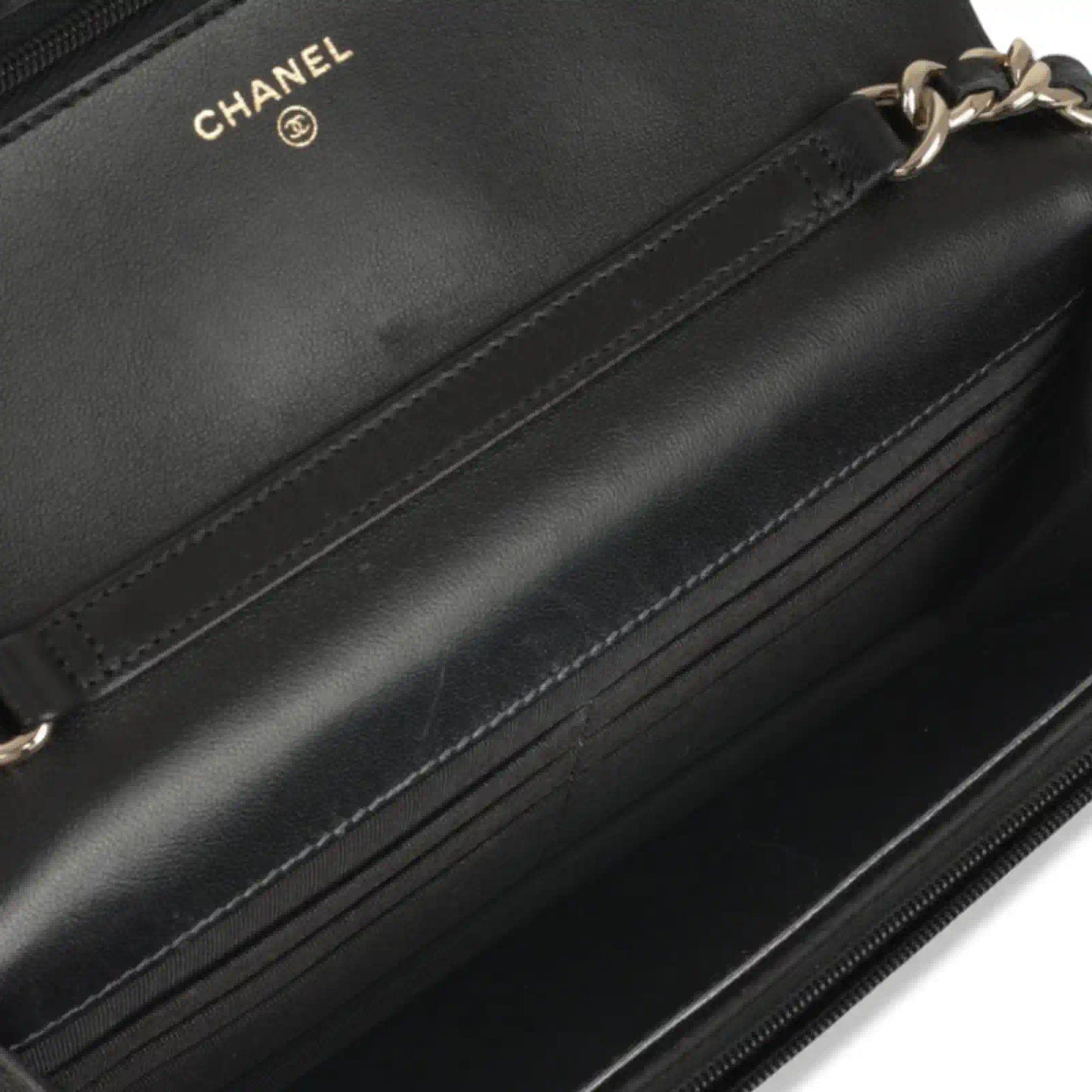 CHANEL 21C SEASONAL WOC