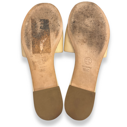 CHANEL NUDE PEARL CC SLIDES