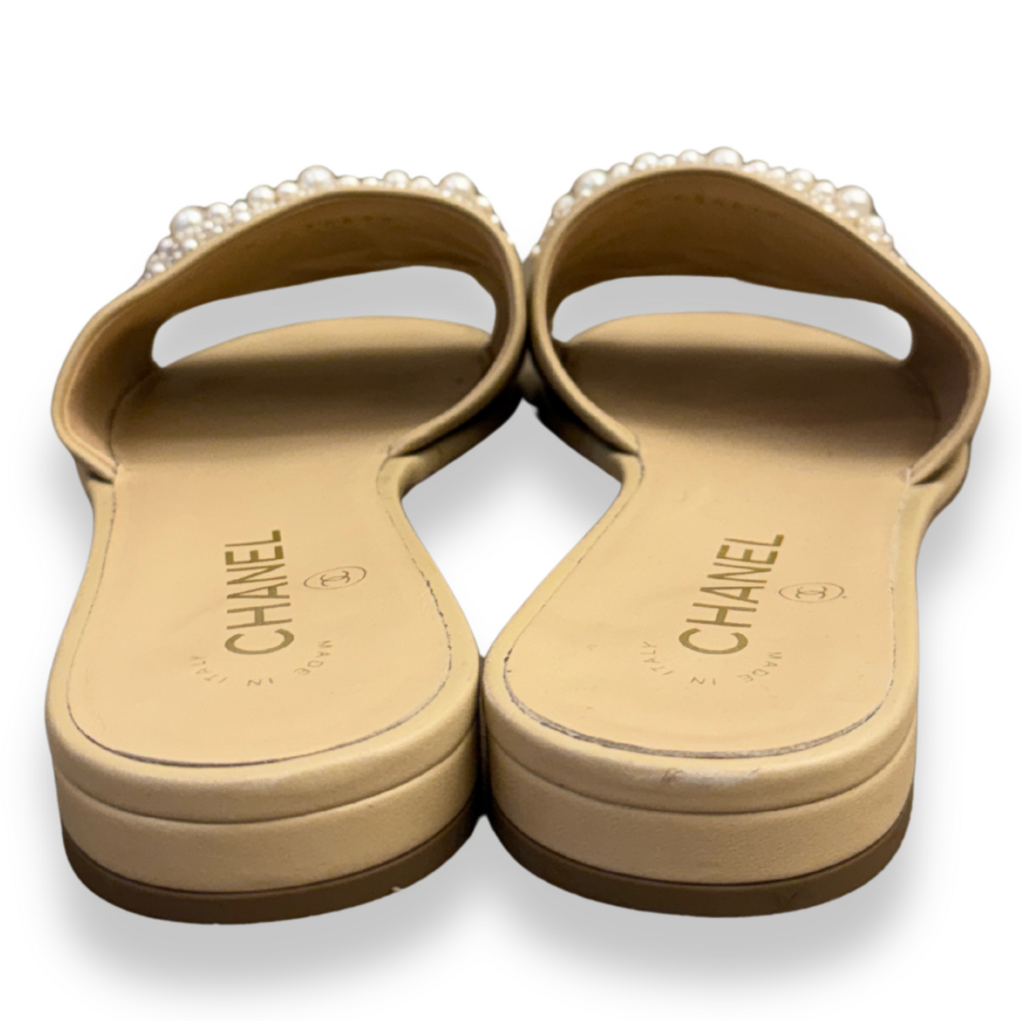 CHANEL NUDE PEARL CC SLIDES