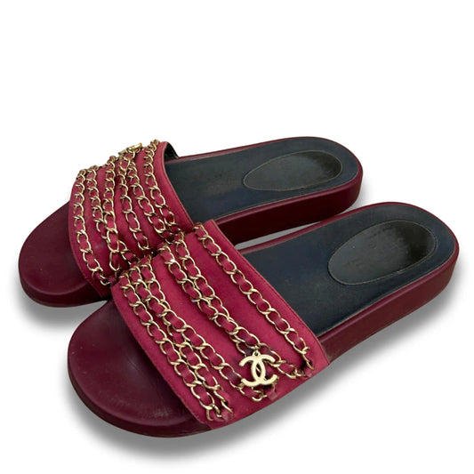 CHANEL PINK CHAIN SANDALS