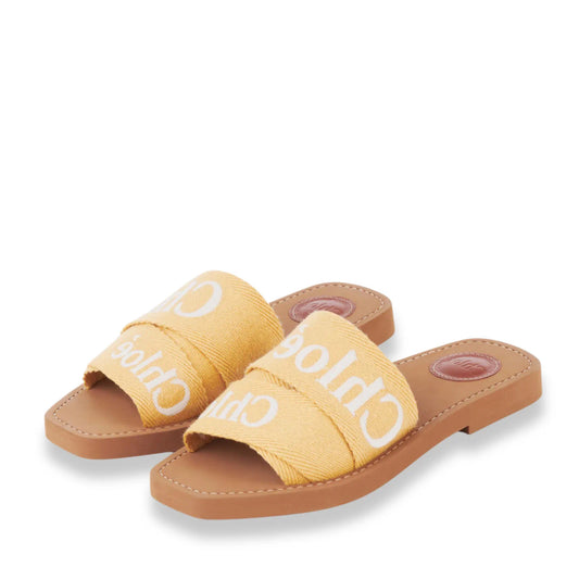 CHLOÉ WOODY MULES SLIDES