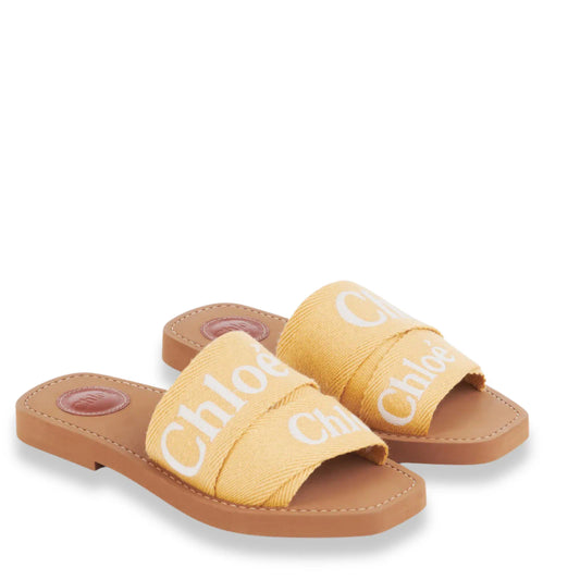 CHLOÉ WOODY MULES SLIDES