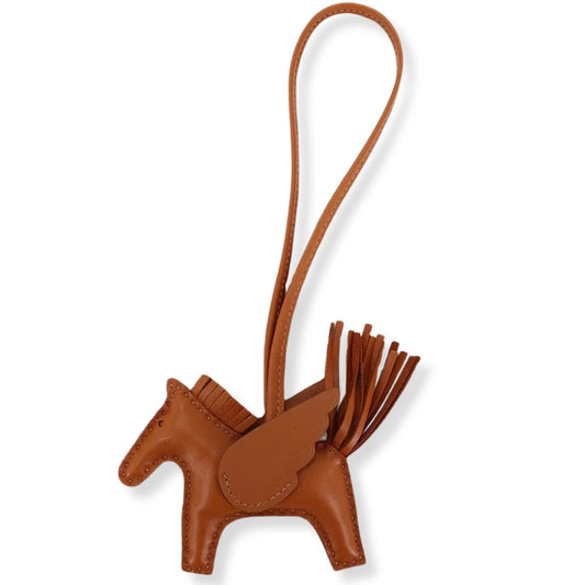 Charm PM de oro Pegasus Rodeo de Hermès