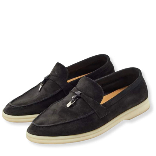 MOCASINES NEGROS CON ENCANTOS DE VERANO DE LORO PIANA