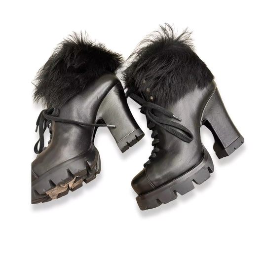 Prada BLACK LEATHER/FUR ANKLE BOOTS