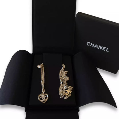 CHANEL CC HEART CRYSTAL NECKLACE