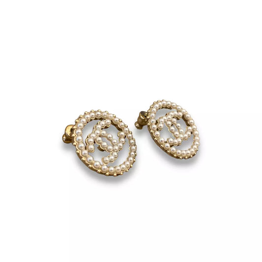 CHANEL PEARL CC EARRINGS