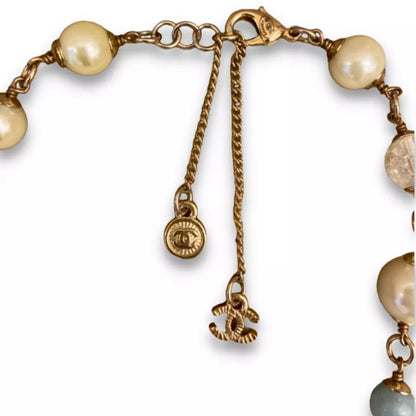 CHANEL PEARLS AND FLOWER MULTICOLOR CC NECKLACE