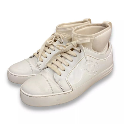 CHANEL WHITE CC ANKLE SNEAKERS