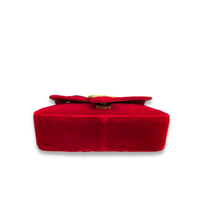GUCCI RED MATELASSÉ VELVET GG MARMONT BAG