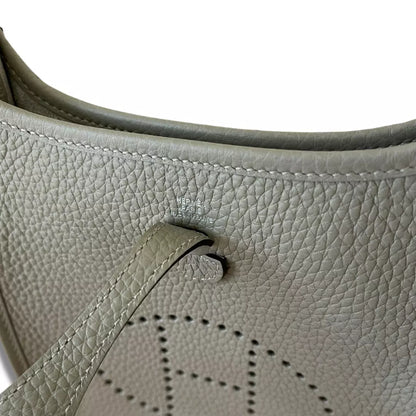 HERMÈS EVELYNE 16 SAGE BAG