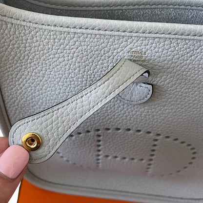 HERMÈS EVELYNE 16 BLEU PALE BAG