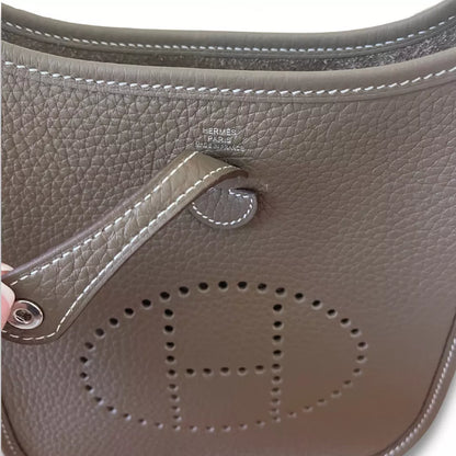 HERMÈS EVELYNE 16 ETOUPE BAG