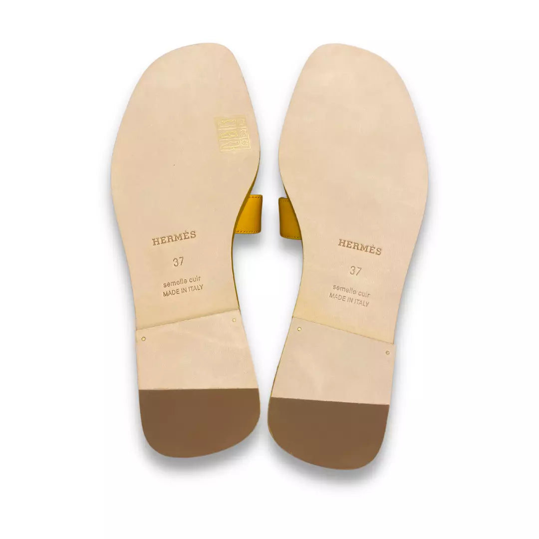 Hermès Jaune Topaze Oran Sandals