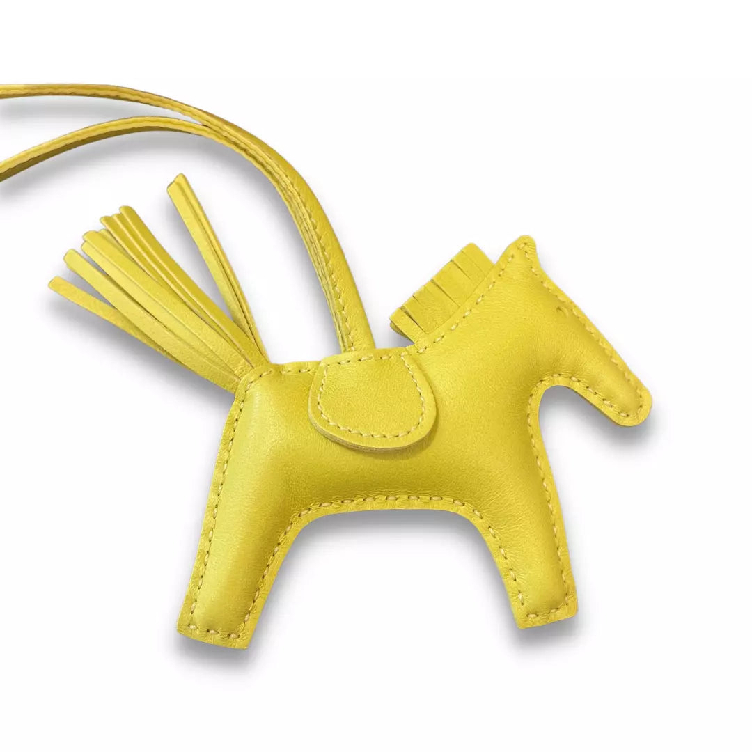 hermes rodeo pm charm