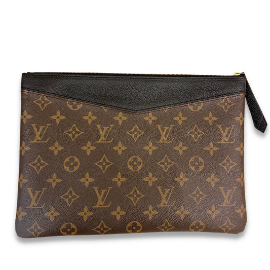 LOUIS VUITTON LV MONOGRAM LEATHER DAILY POUCH BAG