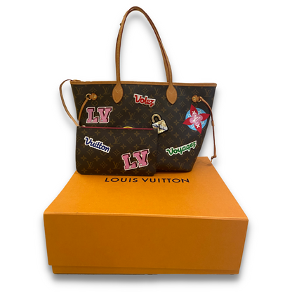 BOLSO DE EDICIÓN LIMITADA NEVERFULL THE PATCHES DE LOUIS VUITTON