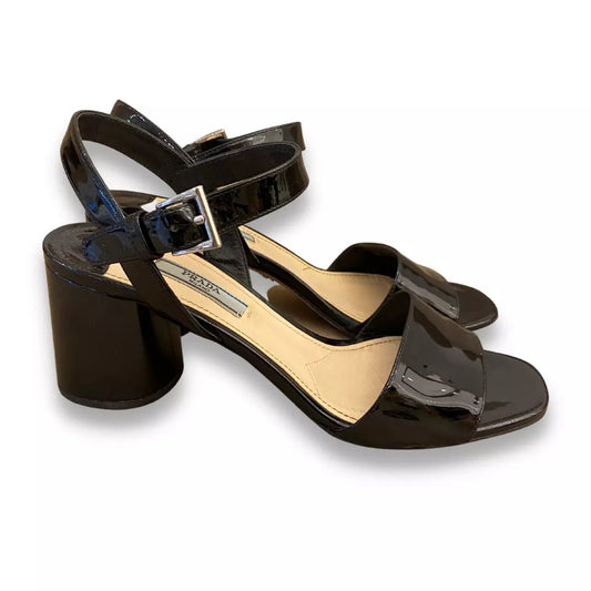 Sandalias negras Prada