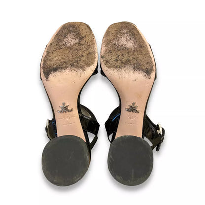 Sandalias negras Prada