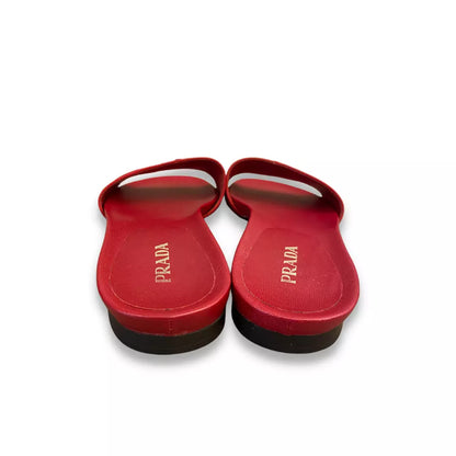 Sandalias Prada con logo rojo