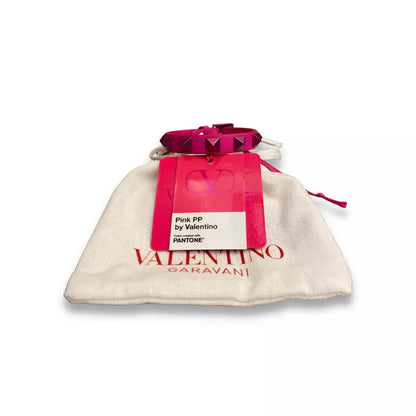 PULSERA ROCKSTUD DE CUERO PP ROSA DE VALENTINO 